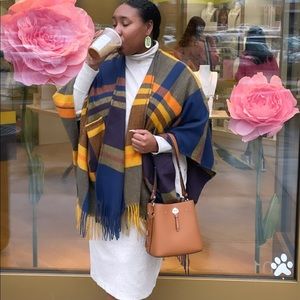 Meet your Posher, Destiny